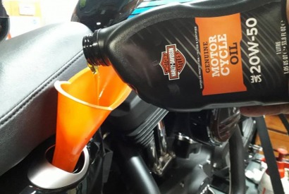 Cambio aceite y Filtro H-D Sportster 04 up